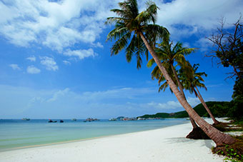 12BeachVietnamPuQuo24