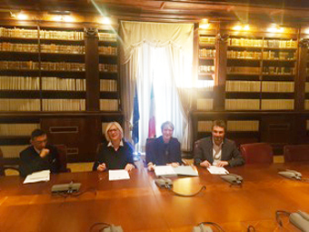 12GinoriMuseoTavolo