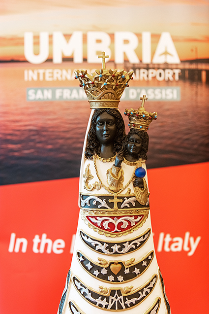 15MadonnaLoretoAeroportoPerugia