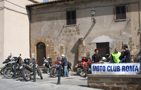 15clubmotoinpaese16