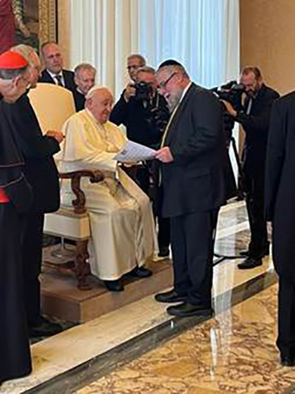 15papaerabbinoroma