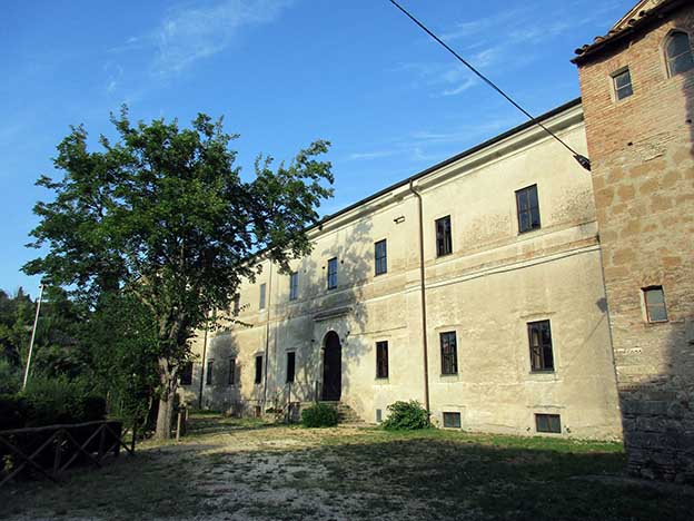 22Calvi dellUmbriagiardino del Monastero