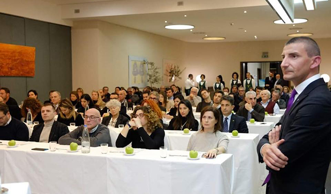 23evoforumtavoliassaggio