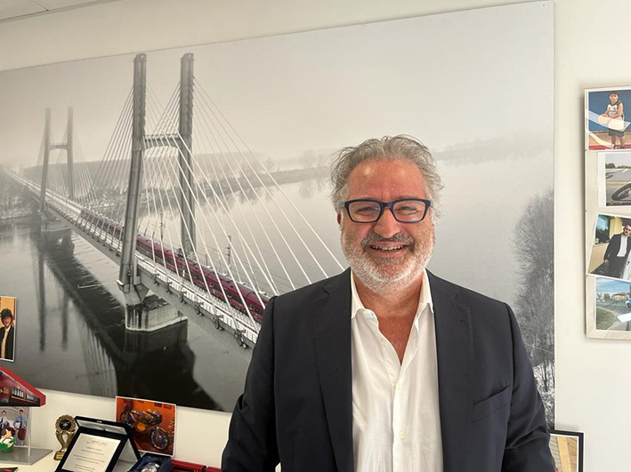 2525Fabrizio Bona Italo