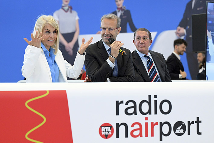 25ADRGRUPPORTL102.5 INSIEME