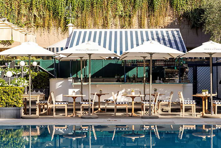 25CAVALIERIPool Bar
