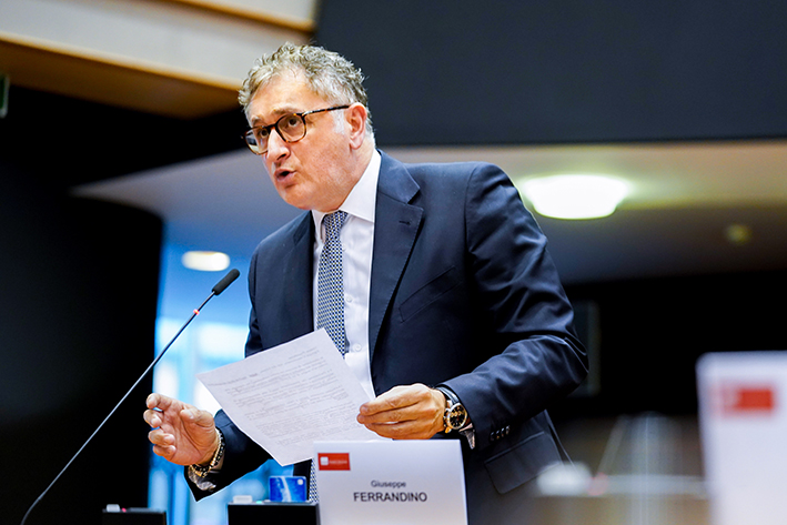 25EURODEPUTATO FERRANDINO