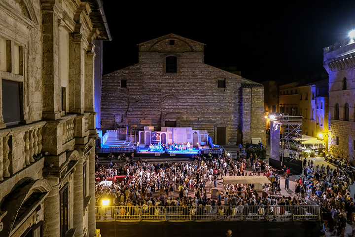 25Montepulciano