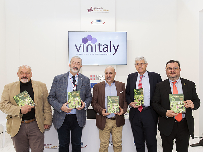 25aVINITALYlibro