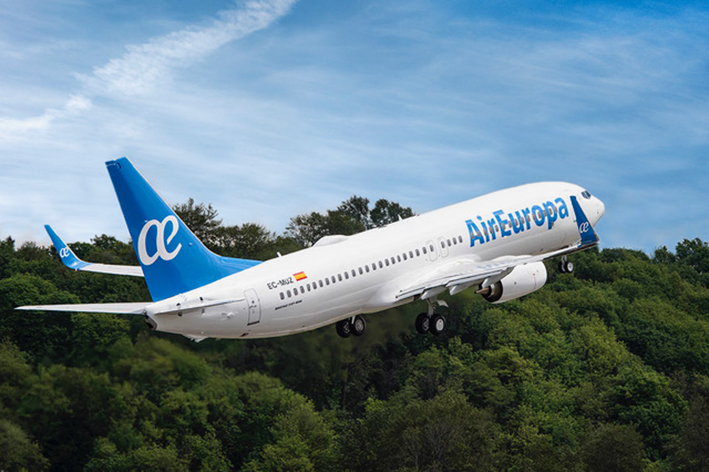 25aireuropaBoeing 737