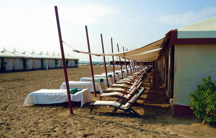 25spiaggia dellHotel Excelsior