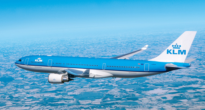 Airbus330KLM24