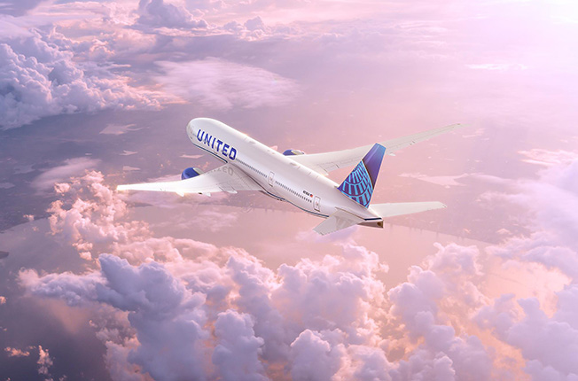 23United Airlines B777 200