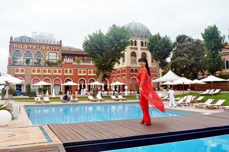 conhotelpiscinaVE16